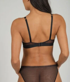 The Deep V No-Wire Push-Up: Jet Black -Livery Store 4 on model back1 deep v nwpu jet black