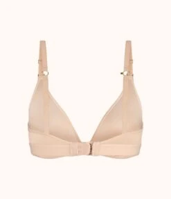 The Flex No-Wire Bra: Toasted Almond -Livery Store 6 product flat back flex no wire bra toasted almond a78efc7c 72a2 4463 a404 725b3d53911f